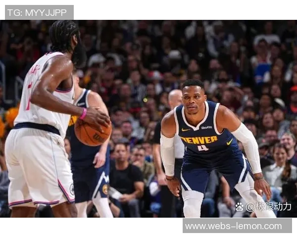 勇士与掘金在NBA夏季联赛中激战正酣新星表现引人瞩目